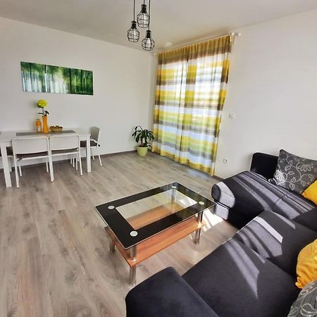 Apartment Mrvica Near The Zagreb Airport Velika Gorica Dış mekan fotoğraf