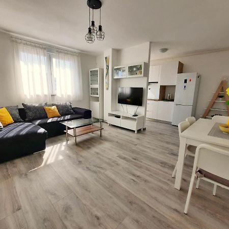 Apartment Mrvica Near The Zagreb Airport Velika Gorica Dış mekan fotoğraf