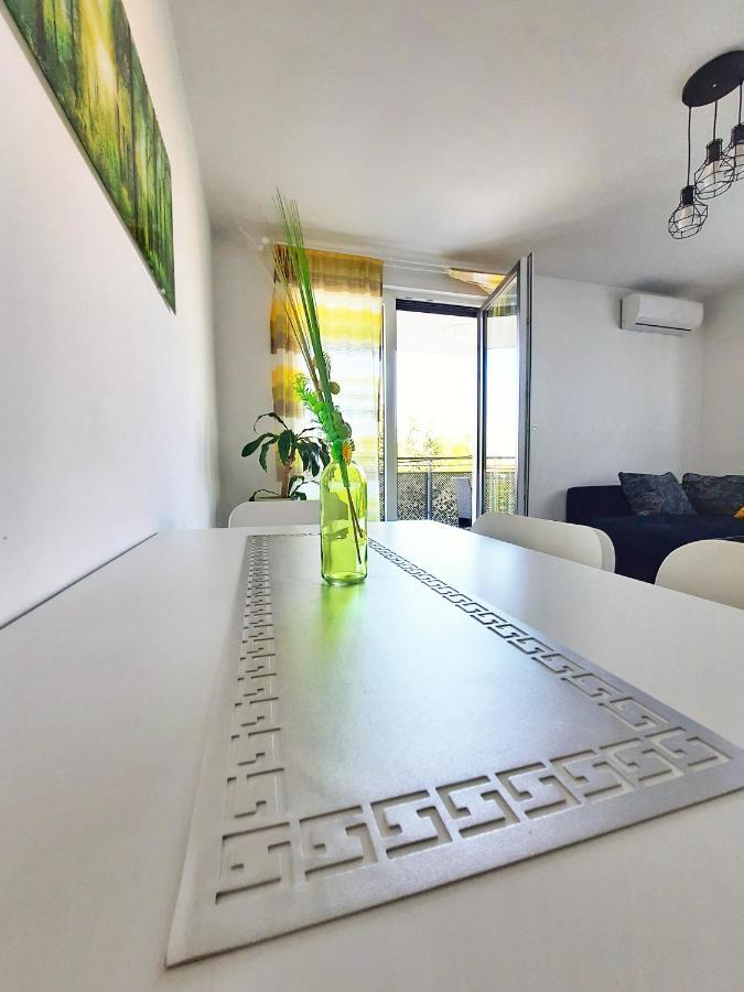 Apartment Mrvica Near The Zagreb Airport Velika Gorica Dış mekan fotoğraf